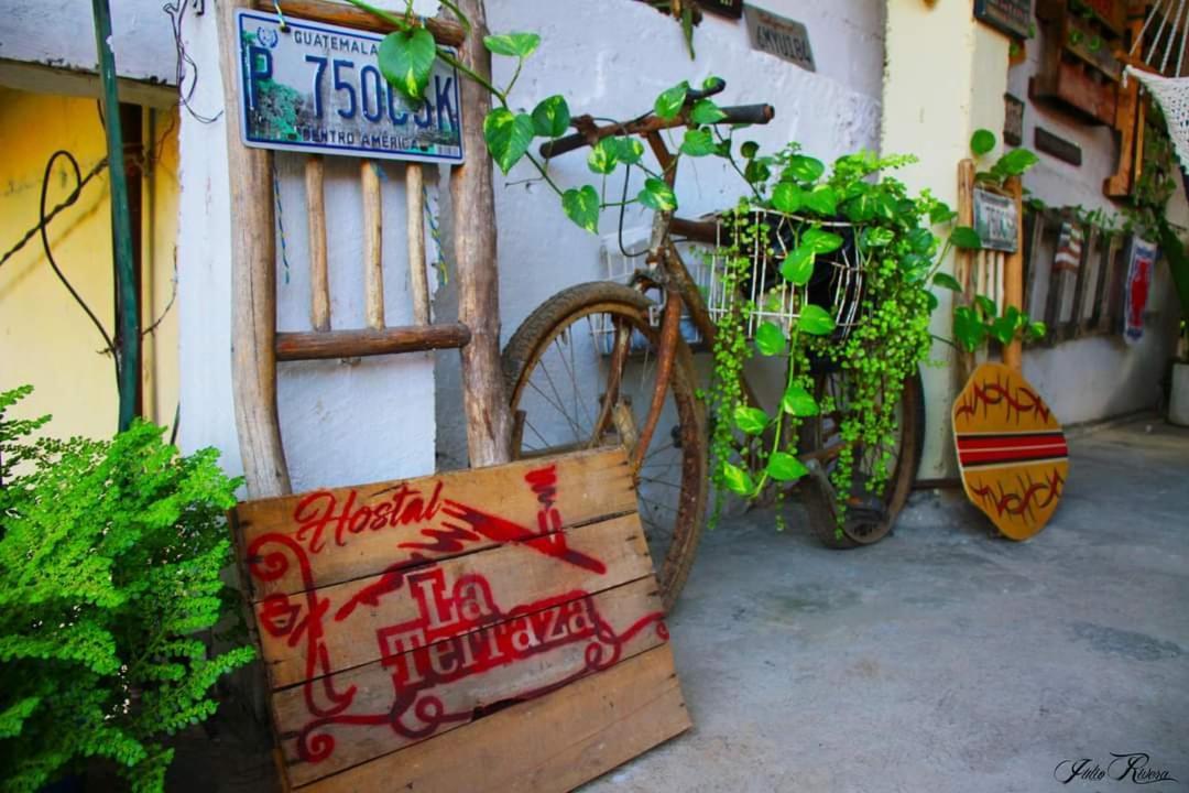 La Terraza Hostel Flores Bagian luar foto